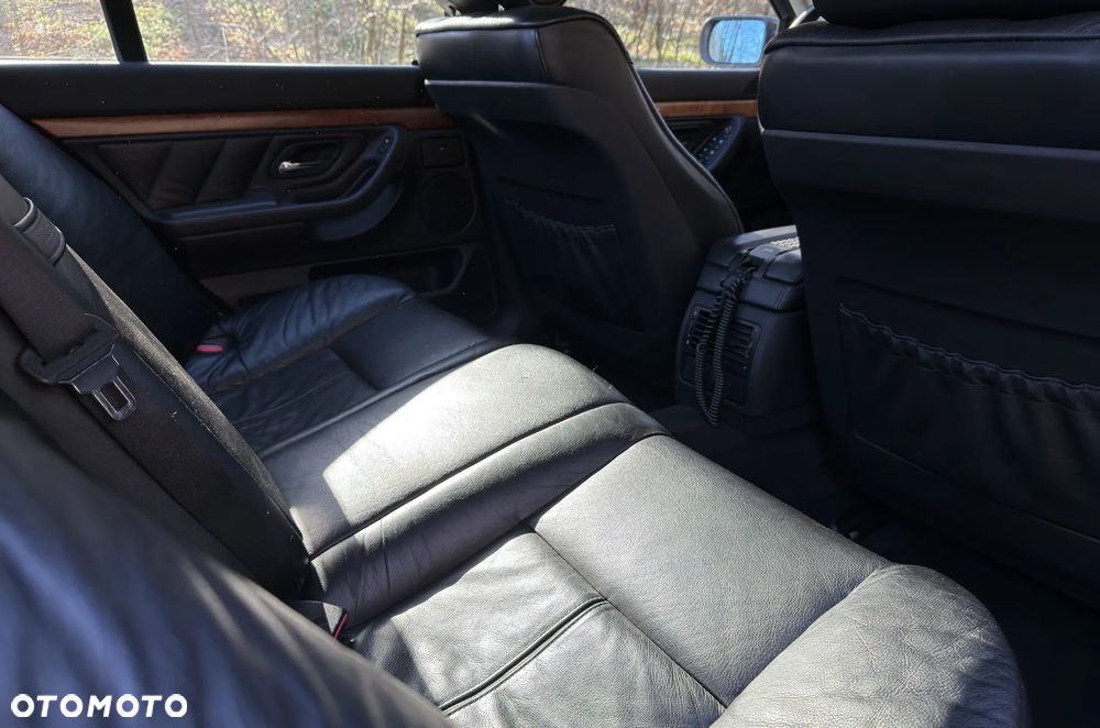 BMW Seria 7 - 19
