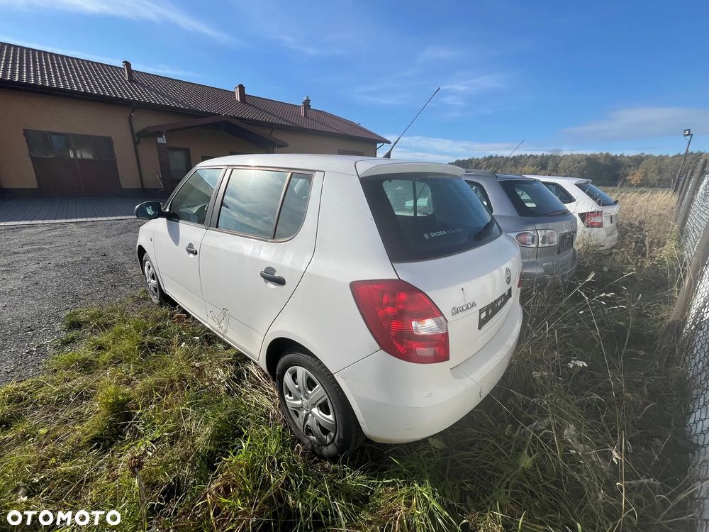 Skoda Fabia 1.2 12V Active Plus - 4