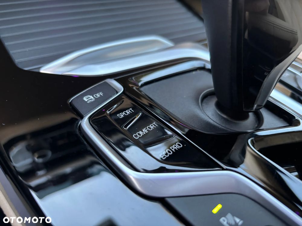 BMW X4 xDrive20d - 36