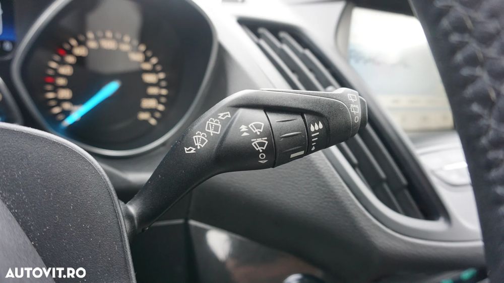 Ford Kuga 1.5 EcoBoost 4x4 Aut. Titanium - 23