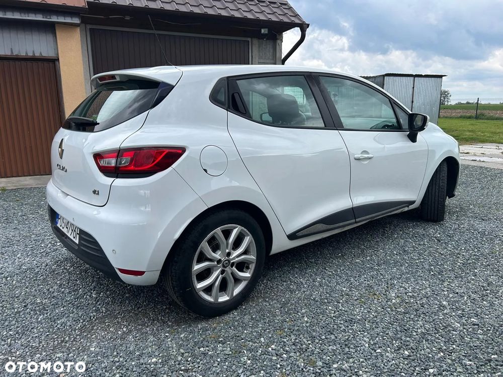 Renault Clio - 5
