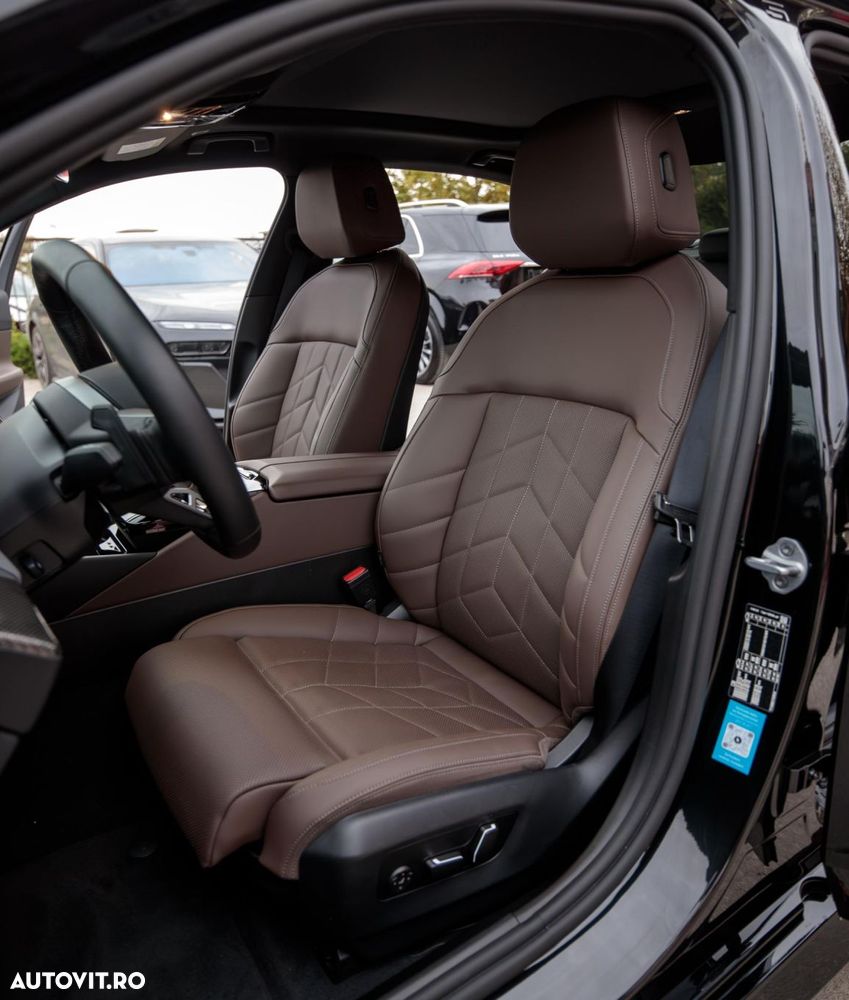 BMW Seria 5 520i AT MHEV - 10