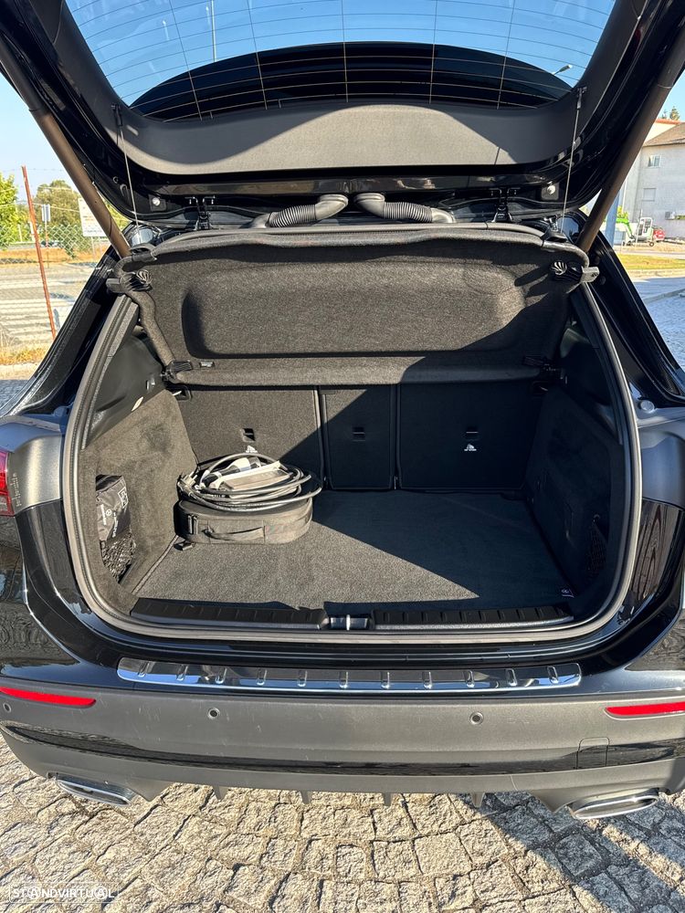 Mercedes-Benz GLA 250 e AMG Line - 17