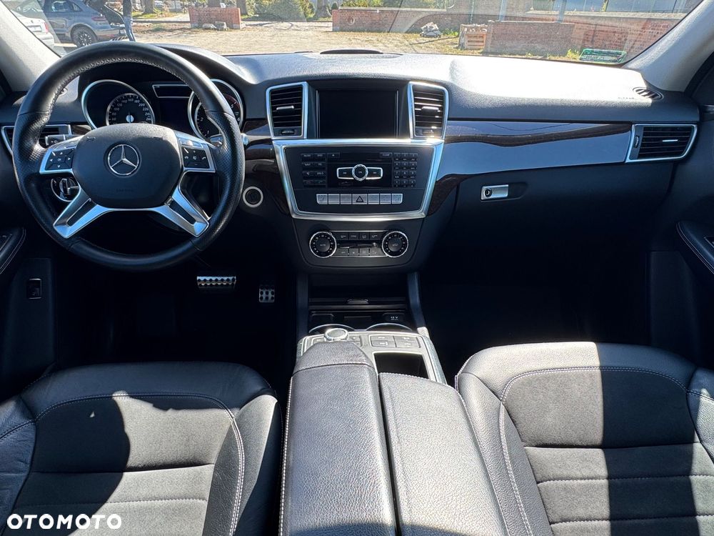 Mercedes-Benz ML 350 BlueTEC 4-Matic - 9