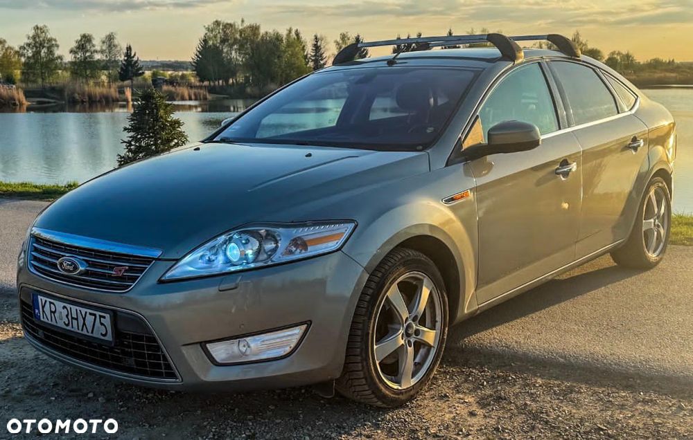 Ford Mondeo 2.5 Titanium - 4