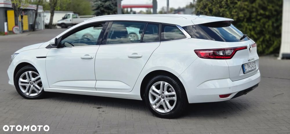 Renault Megane BLUE dCi 115 INTENS - 9