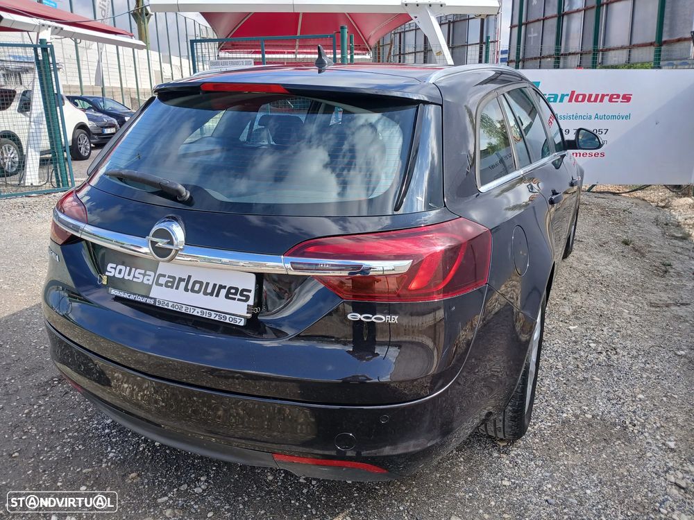 Opel Insignia Sports Tourer - 8