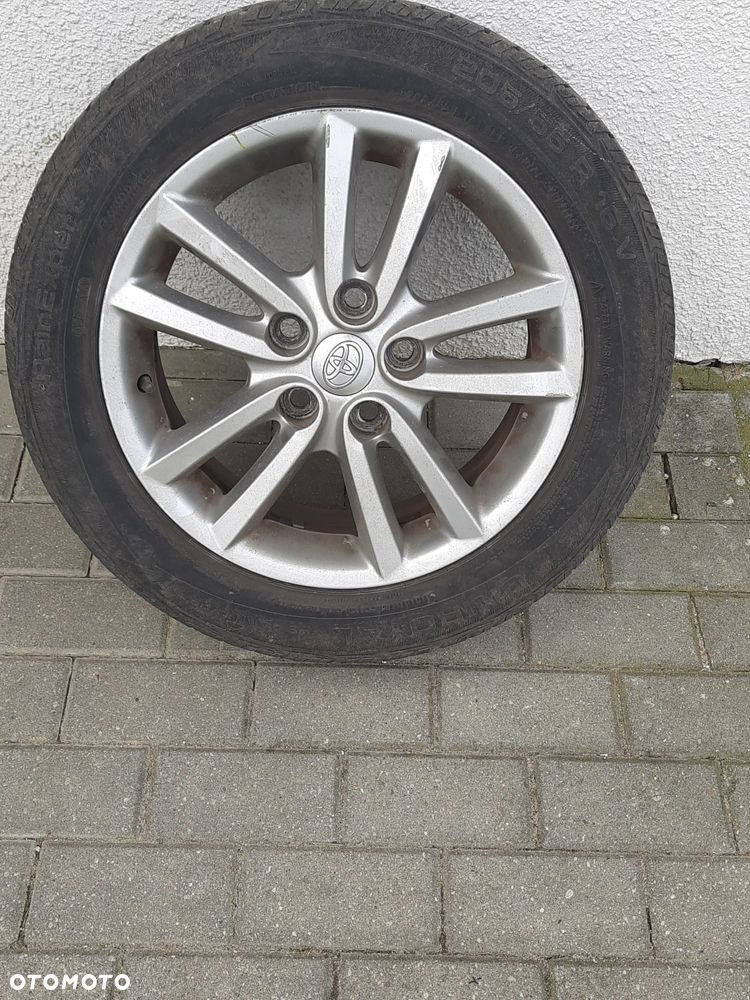 Toyota Auris 1.4 D-4D MultiMode Life - 16