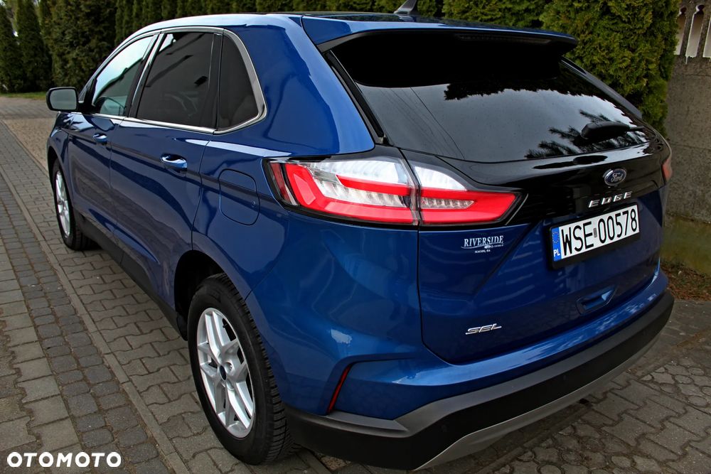 Ford Edge - 8