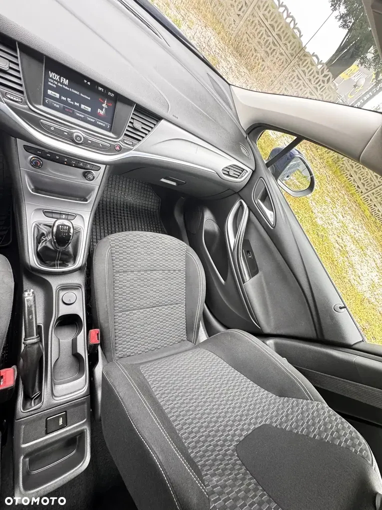 Opel Astra IV 1.6 CDTI Enjoy - 12