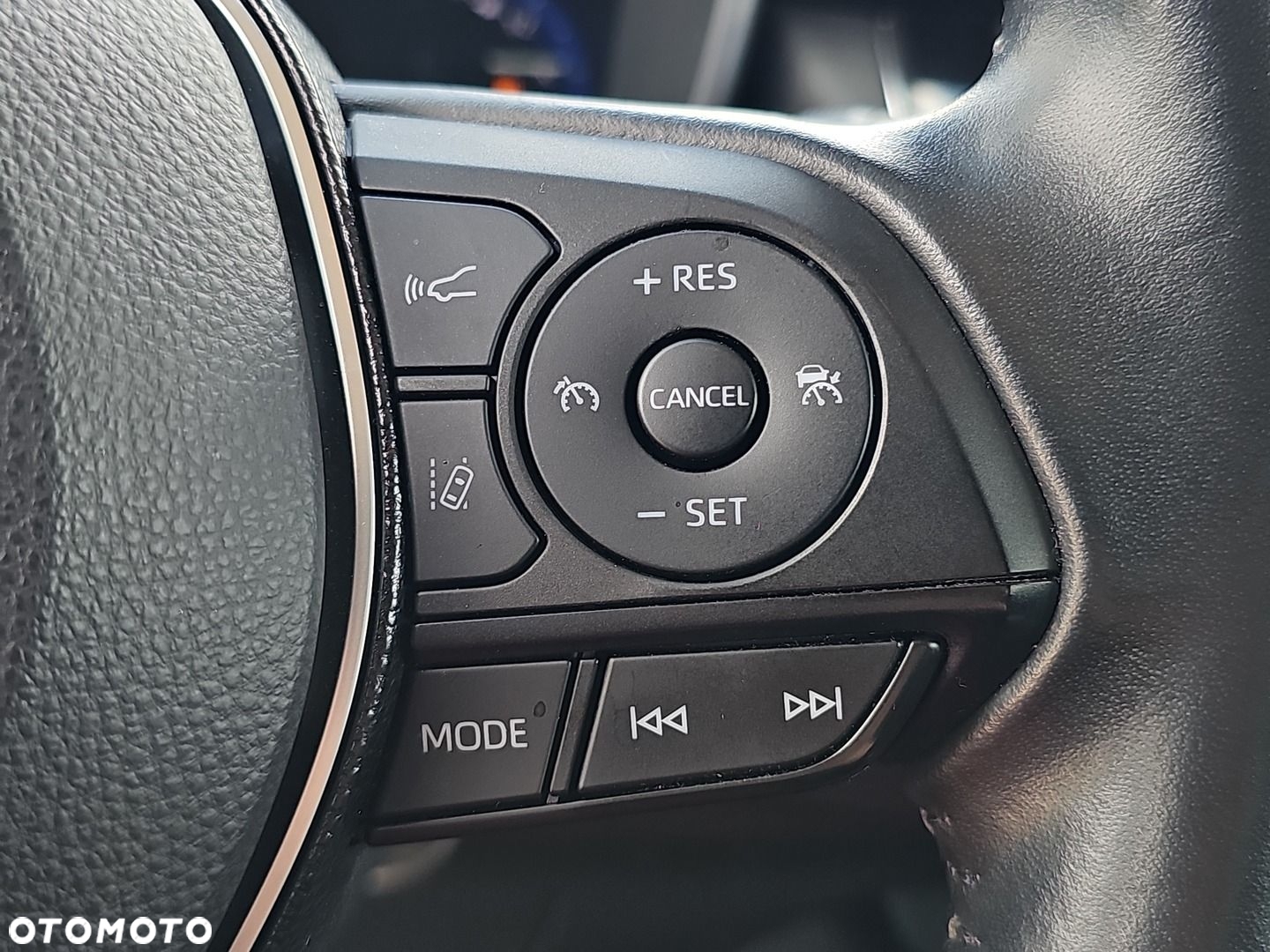 Toyota Corolla - 16