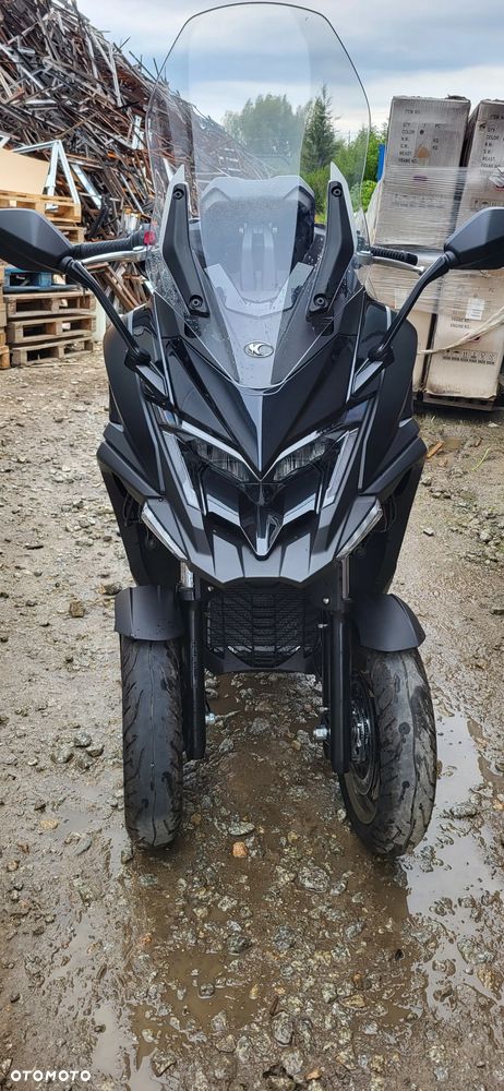Kymco CV3 - 1
