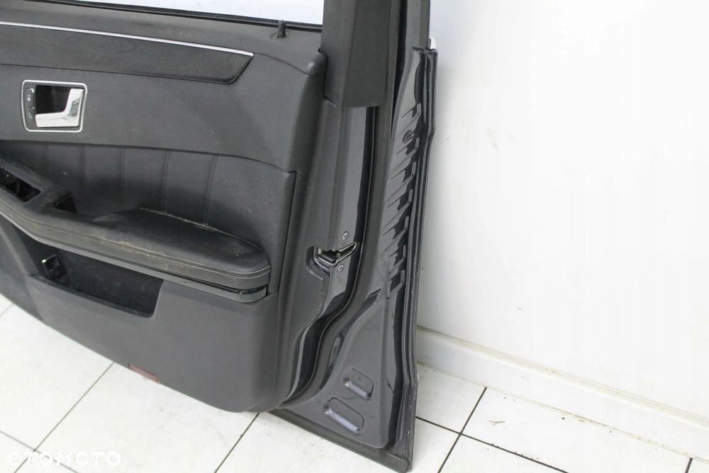 DRZWI PRAWE PRAWY PRZÓD PRZEDNIE MERCEDES-BENZ E KLASA W212 2009R- 755 - 10