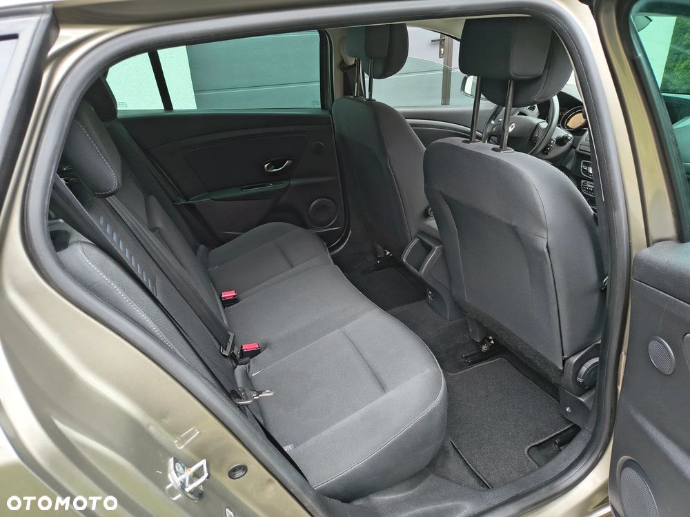 Renault Megane 1.6 16V 110 Dynamique - 10