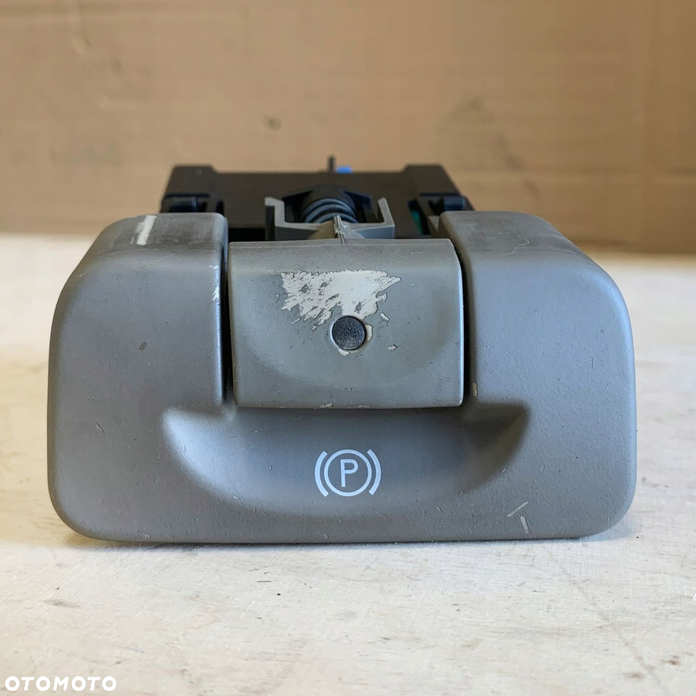 Dźwignia hamulca ręcznego Renault OE 8200243681-A - 2