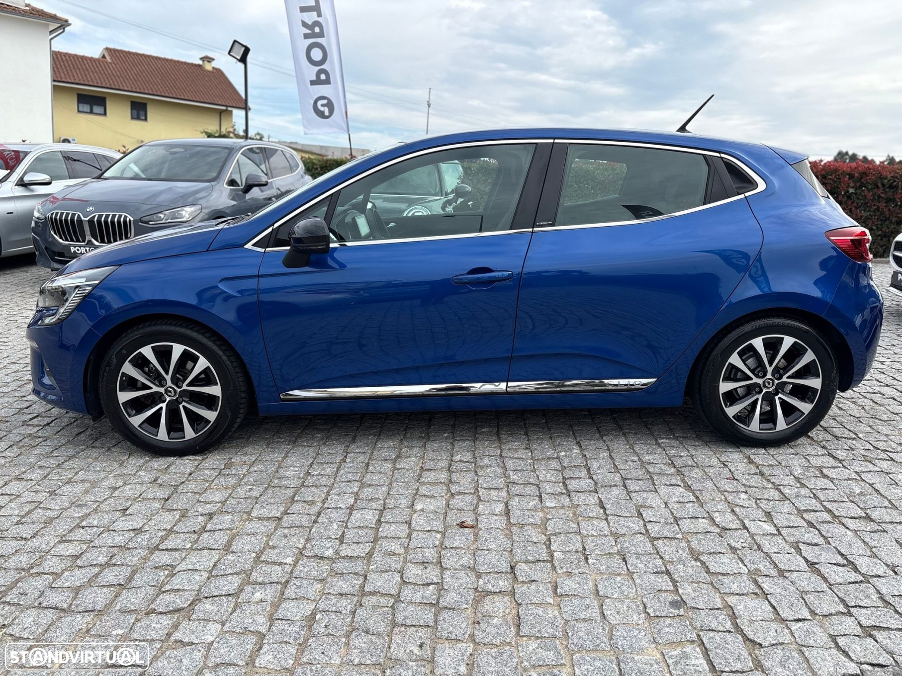 Renault Clio 1.6 E-Tech Full Hybrid Techno - 4