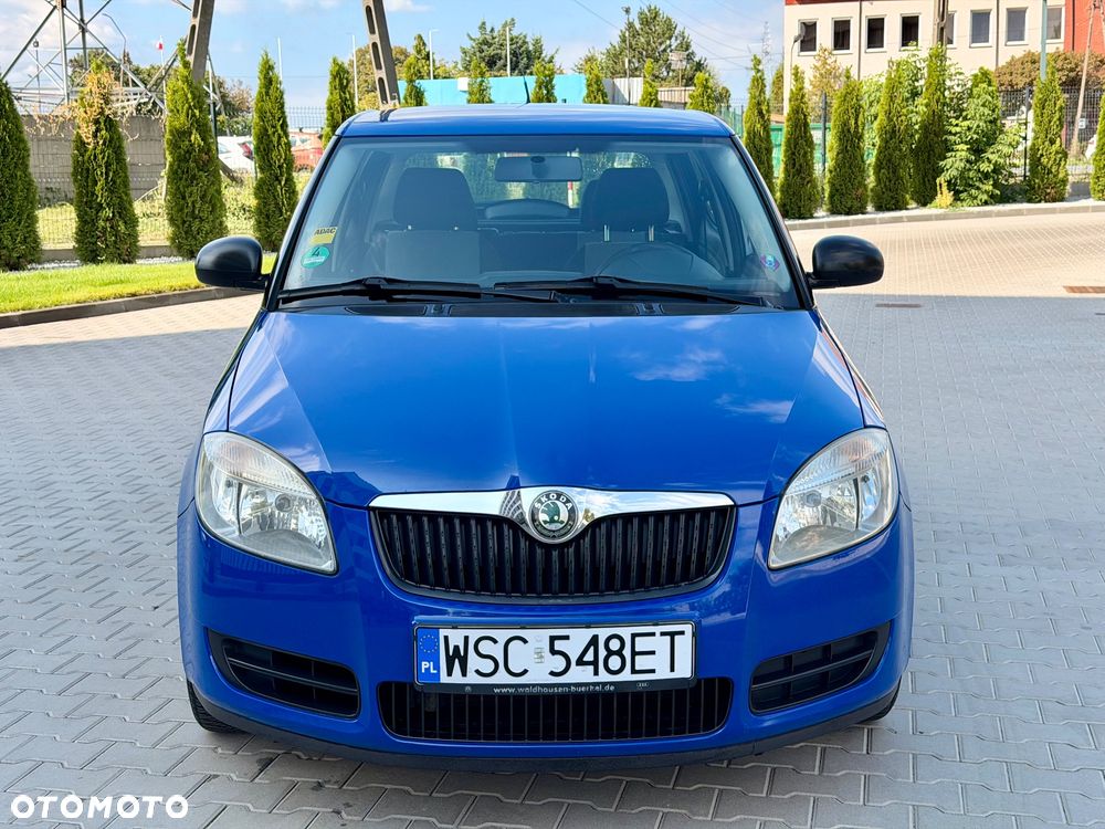 Skoda Fabia 1.2 HTP Ambiente - 2