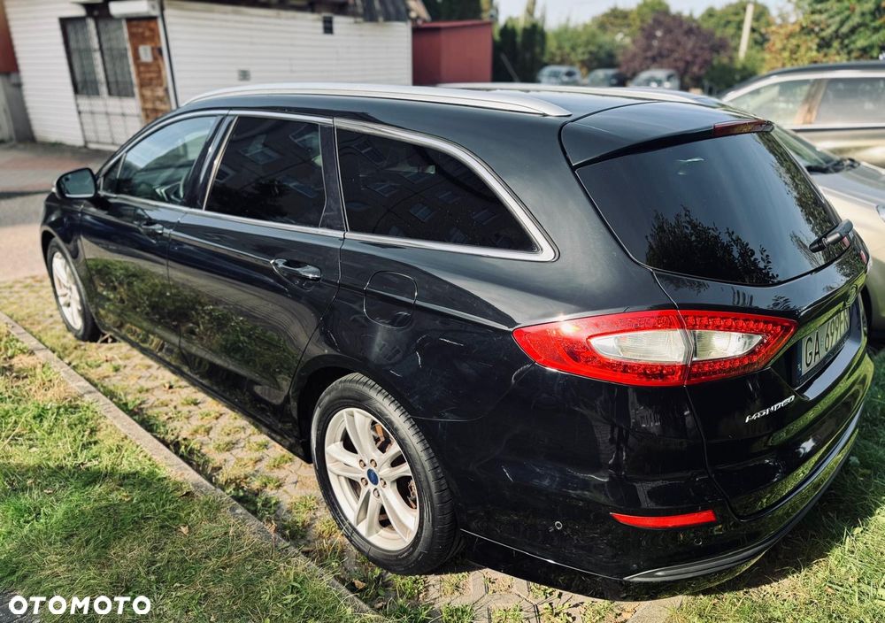 Ford Mondeo ver-2-0-tdci-titanium-powershift - 9