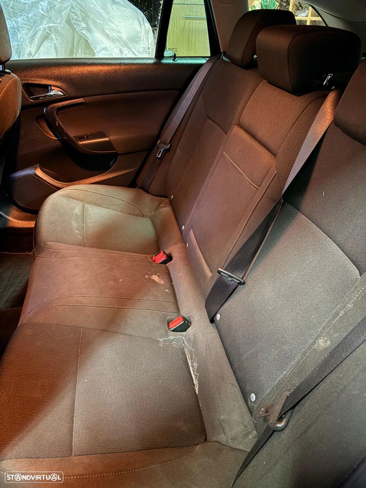 Opel Insignia Sports Tourer 2.0 CDTi Cosmo - 13