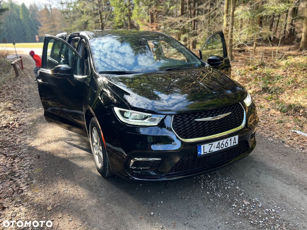 Chrysler Pacifica - 9