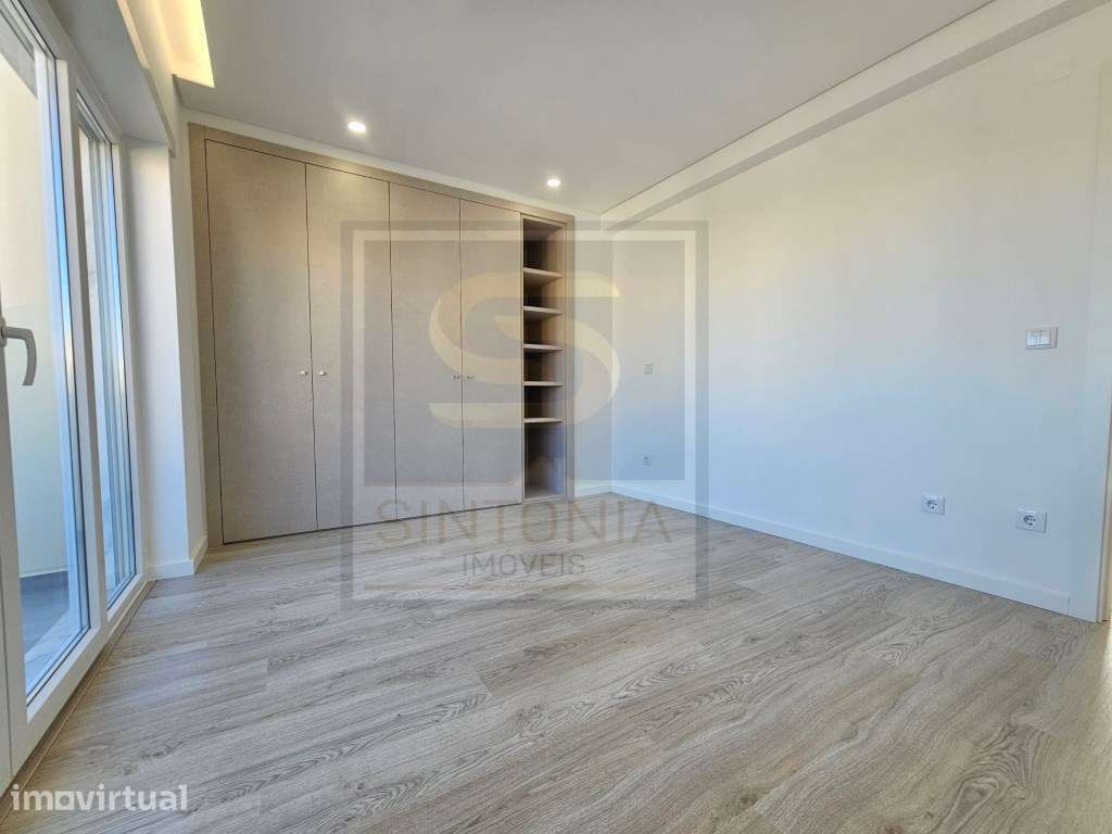 Moradia T5 Totalmente Remodelada a 10 minutos da Ericeira - Luxo, C... - Grande imagem: 5/47