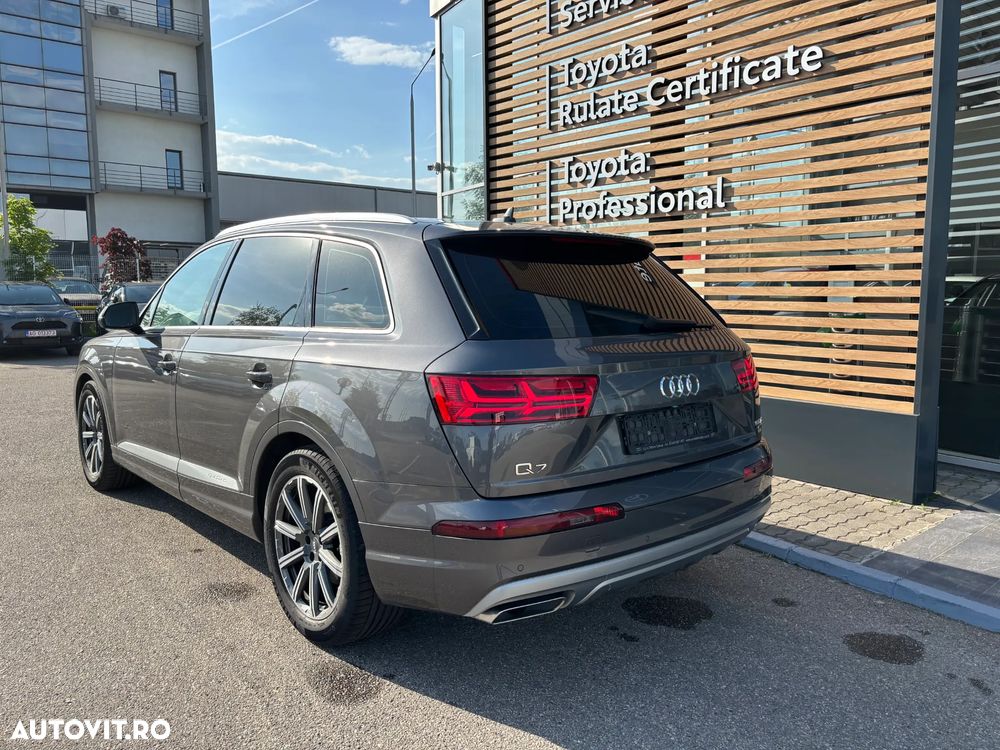 Audi Q7 3.0 50 TDI quattro Tiptronic - 4