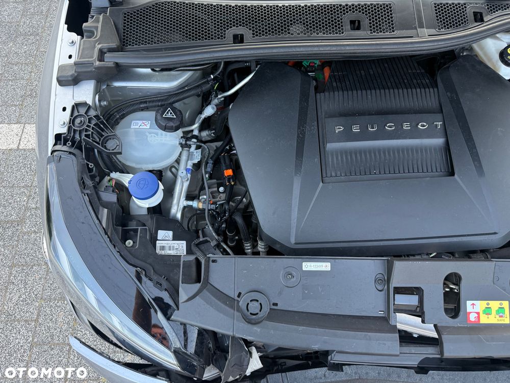 Peugeot 208 GT - 18