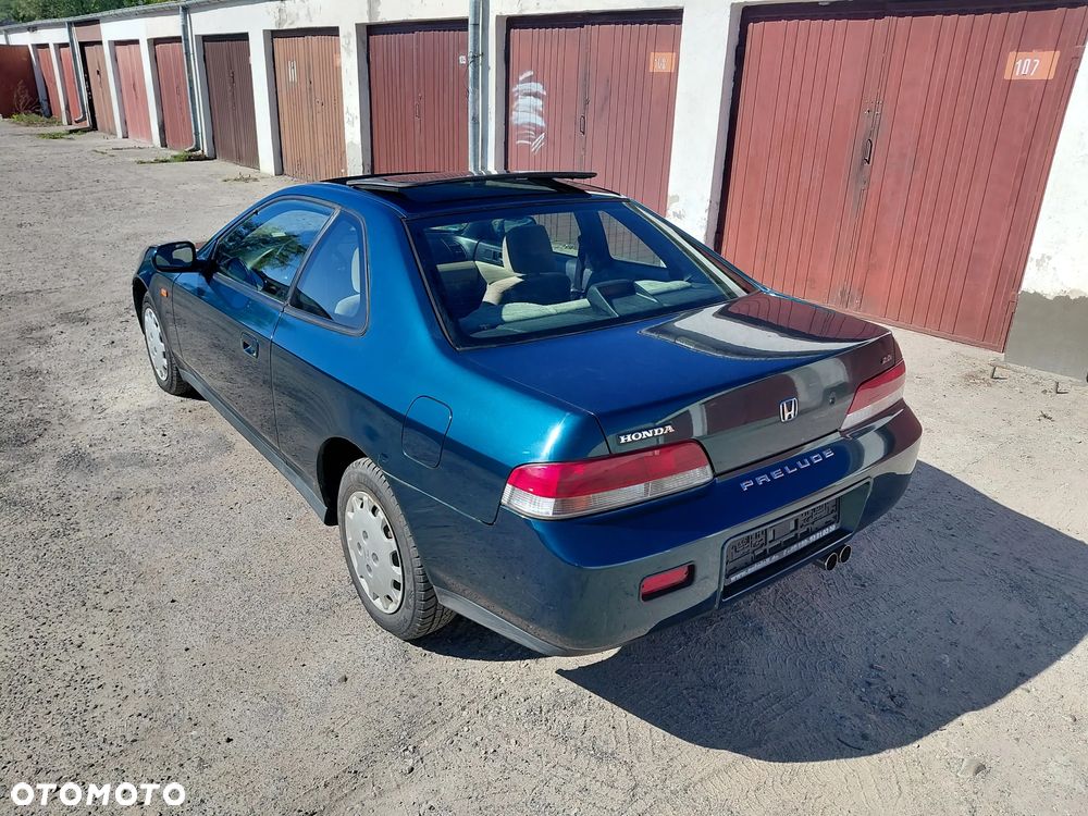 Honda Prelude 2.0i-16 - 17