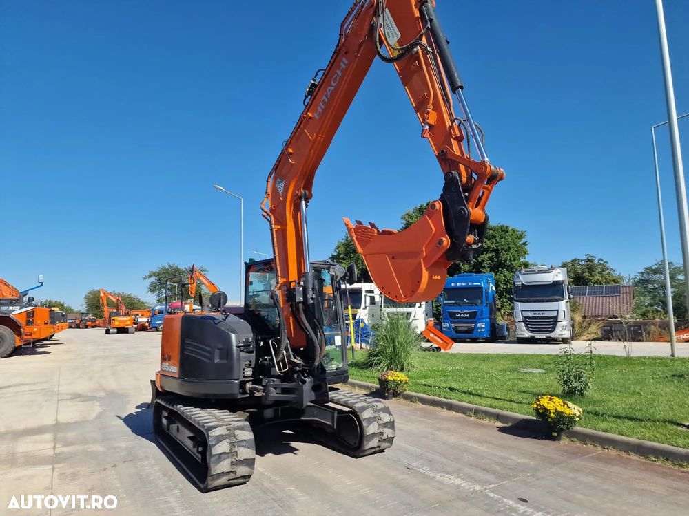 Hitachi ZX85, 2021, 2.975h, LAMA, CUPLA RAPIDA+3 CUPE NOI, Ad sapare 5m, latime 2,2m, ridica 3,7t, Camera spate, senile cauciuc 80% ok, inst picon pe bratele de excavare, Aer cond, computer in lb romana, posibilitate leasing -PROMOTIE 56.900 EUR+Tva - 8