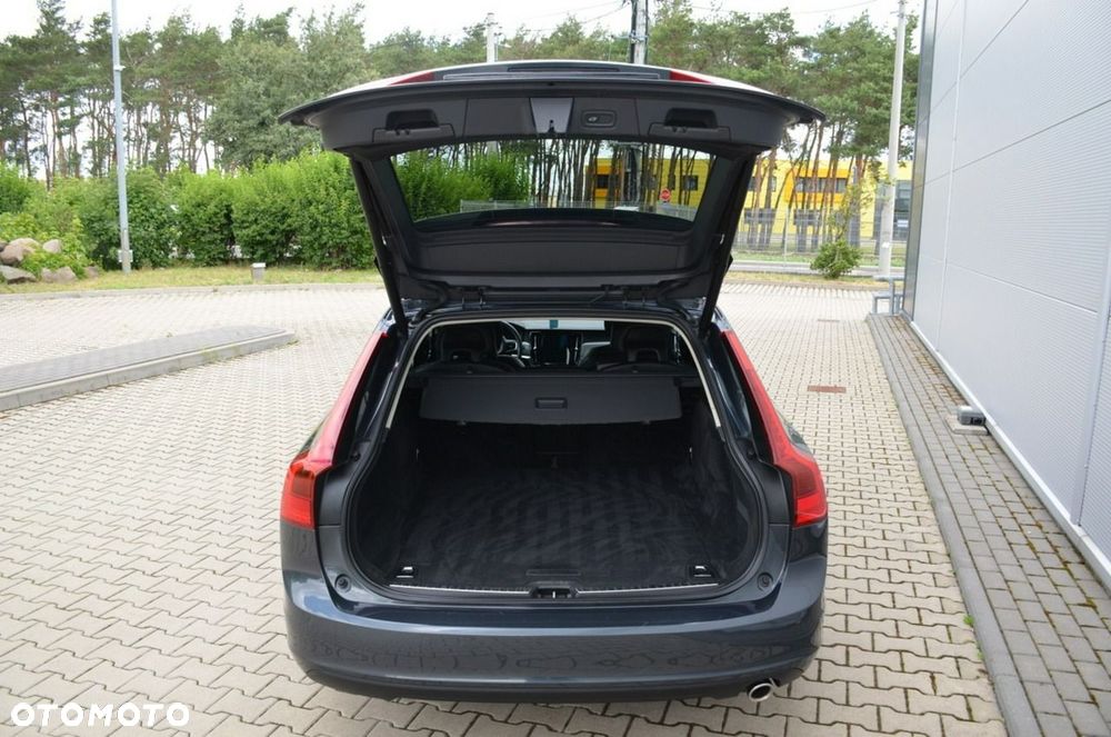 Volvo V90 - 9