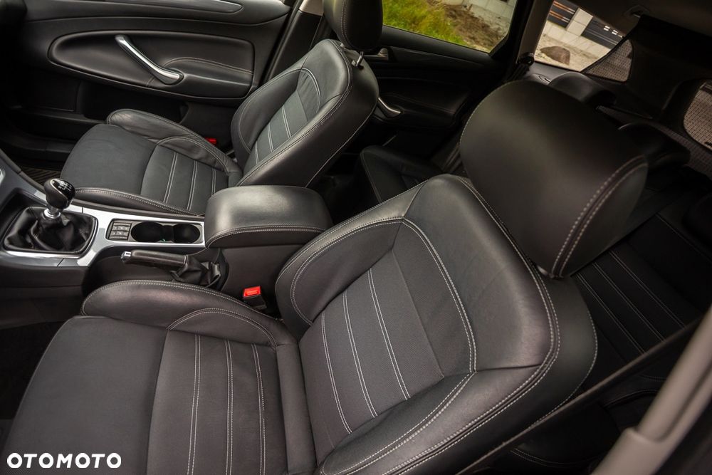 Ford Mondeo Turnier 2.0 TDCi Sport - 19