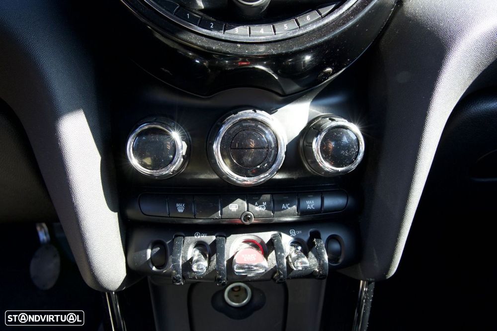 MINI 5 Portas One D - 7
