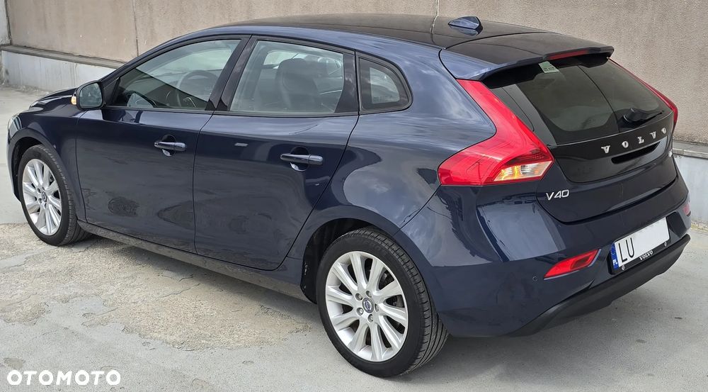 Volvo V40 - 10