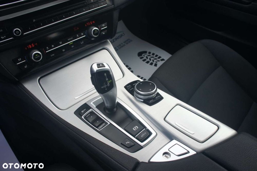 BMW Seria 5 - 16
