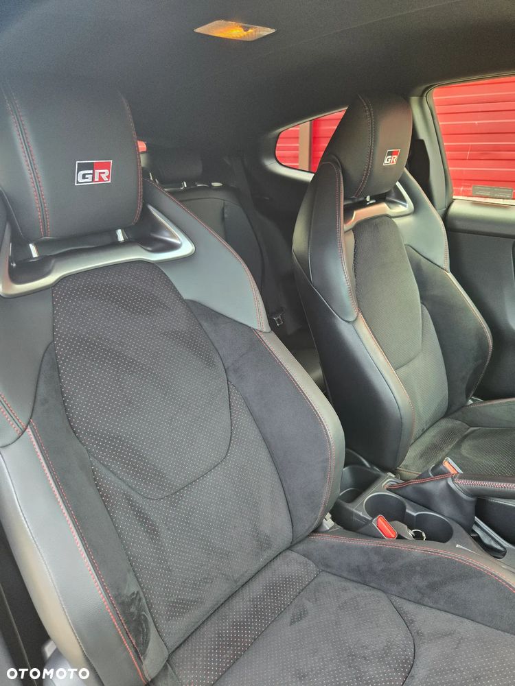 Toyota Yaris GR 1.6 Dynamic - 21