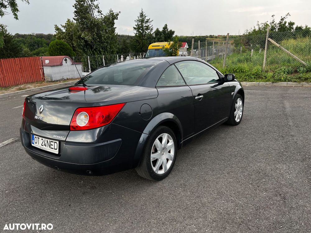 Renault Megane 1.6 16V Authentique - 8