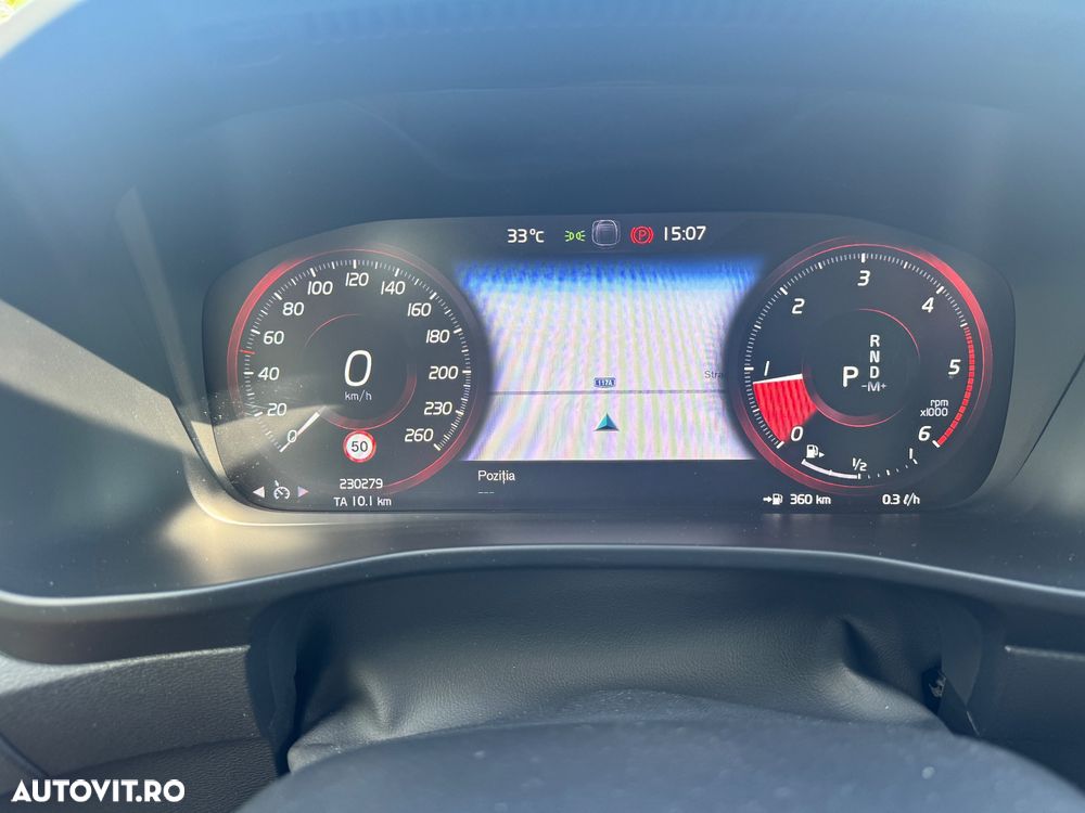 Volvo XC 40 D3 Momentum Pro - 12