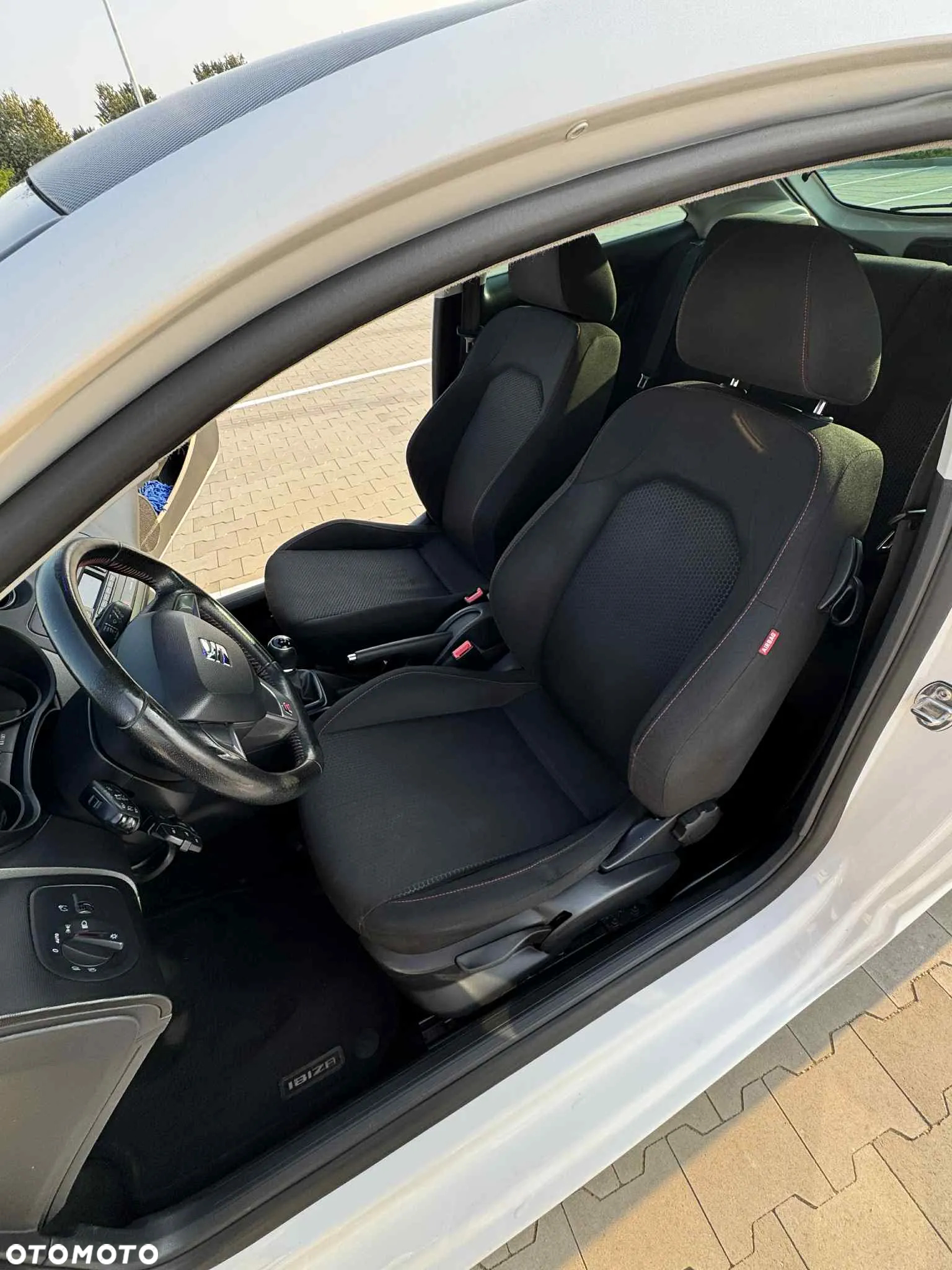 Seat Ibiza SC 1.2 TSI FR - 12