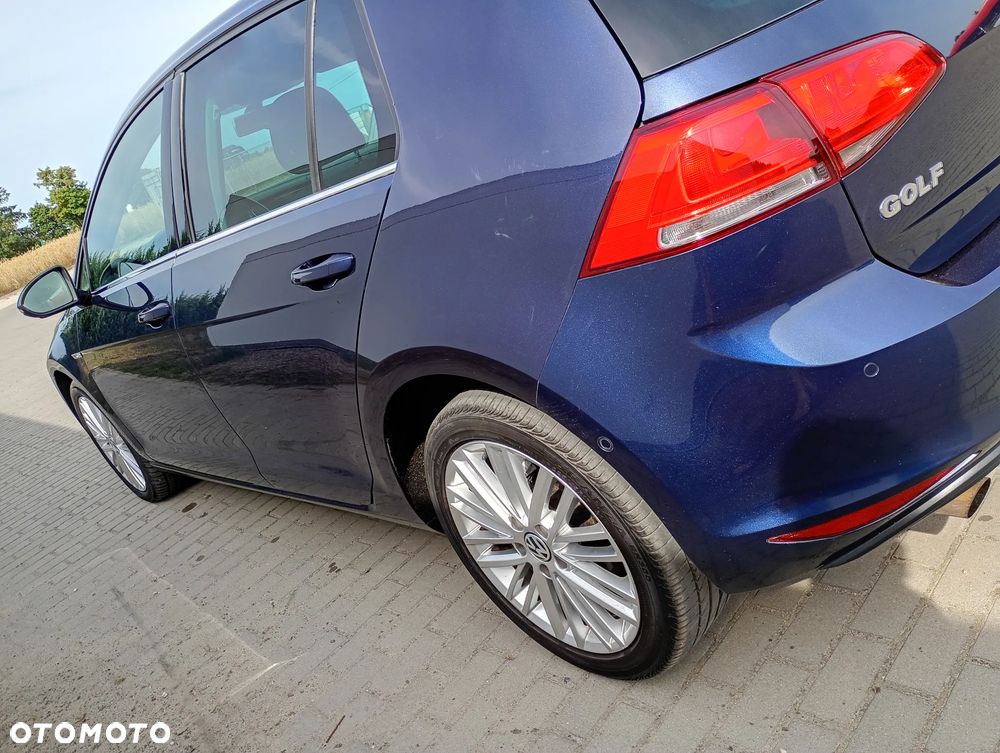 Volkswagen Golf 1.2 TSI BlueMotion Technology Cup - 12