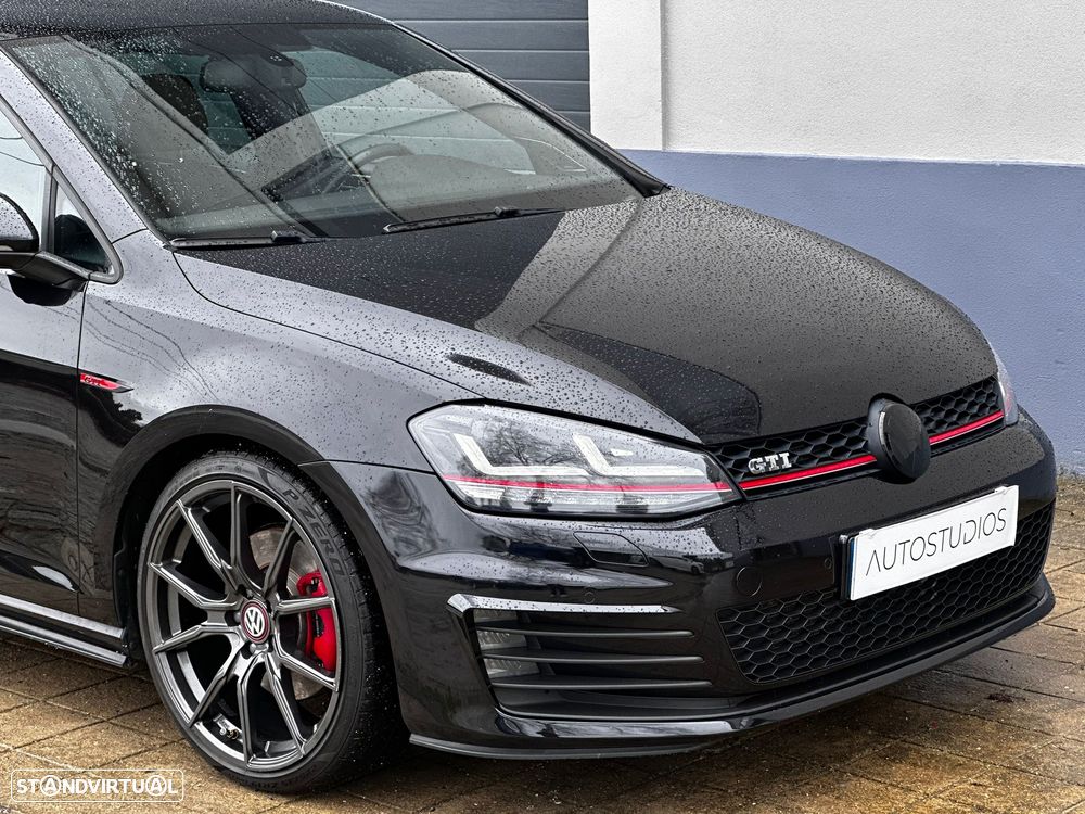 VW Golf GTI BlueMotion - 6