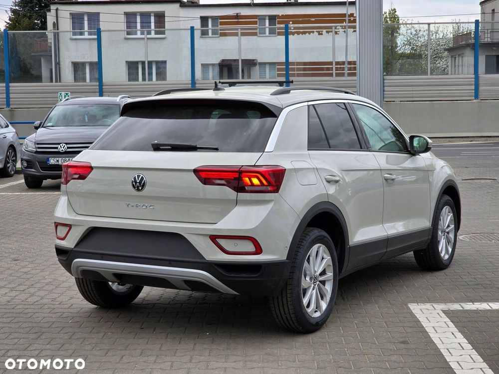 Volkswagen T-Roc 1.5 TSI Life Plus DSG - 8
