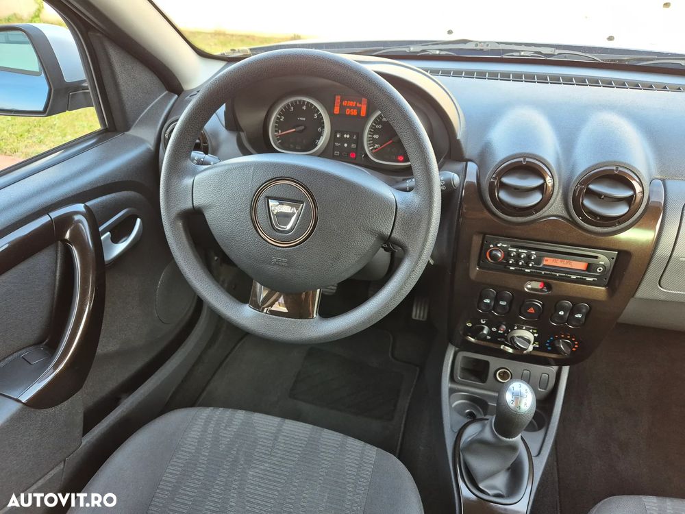 Dacia Duster 1.6 16V 4x2 Prestige - 19