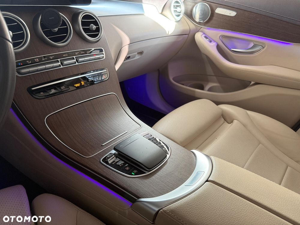 Mercedes-Benz GLC 220 d 4-Matic - 8