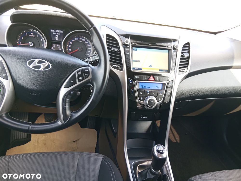 Hyundai i30 1.4 Premium - 4