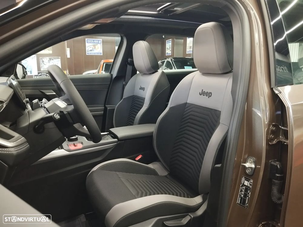 Jeep Compass 74 kWh Altitude - 26