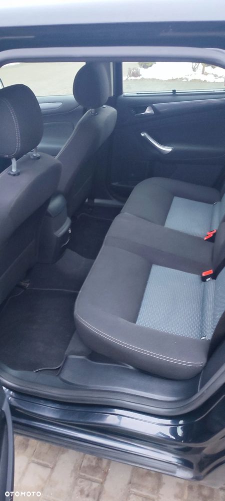 Ford Mondeo 2.0 TDCi Trend - 9