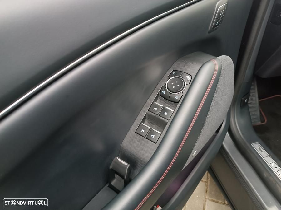 Ford Mustang Mach-E 87 kWh Premium AWD - 5