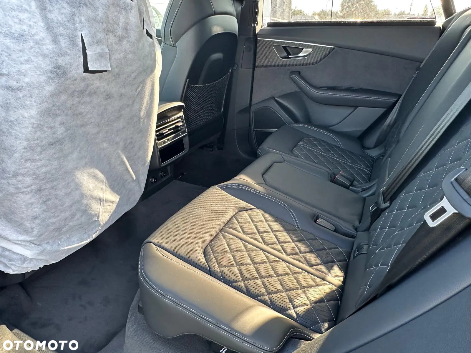 Audi Q8 - 6