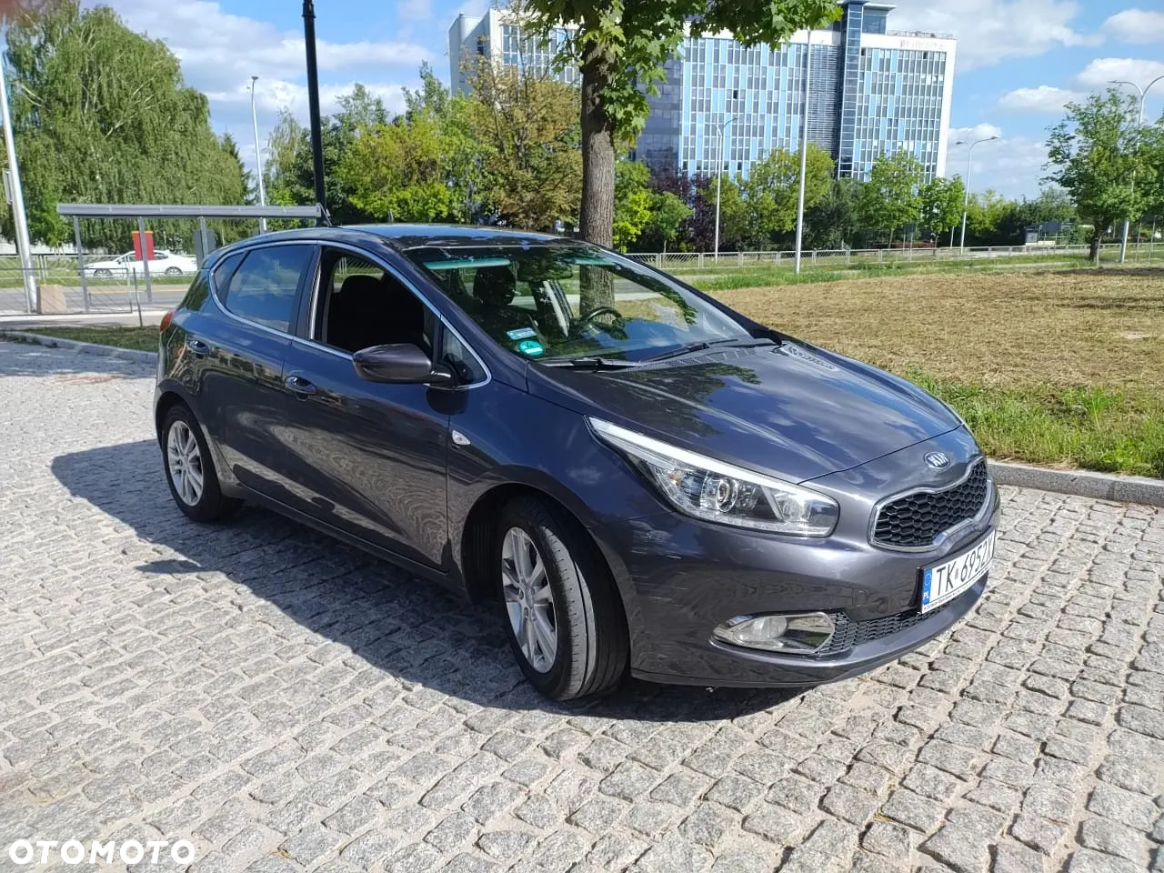 Kia Ceed - 4