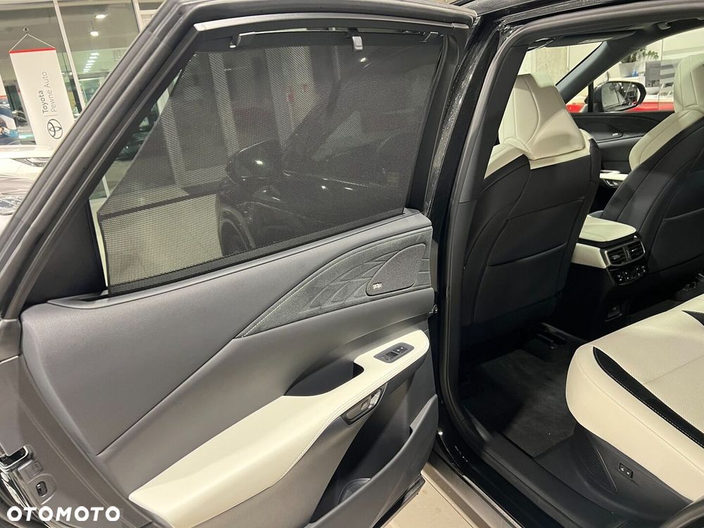 Lexus RX 500h (hybrid) F SPORT+ - 23